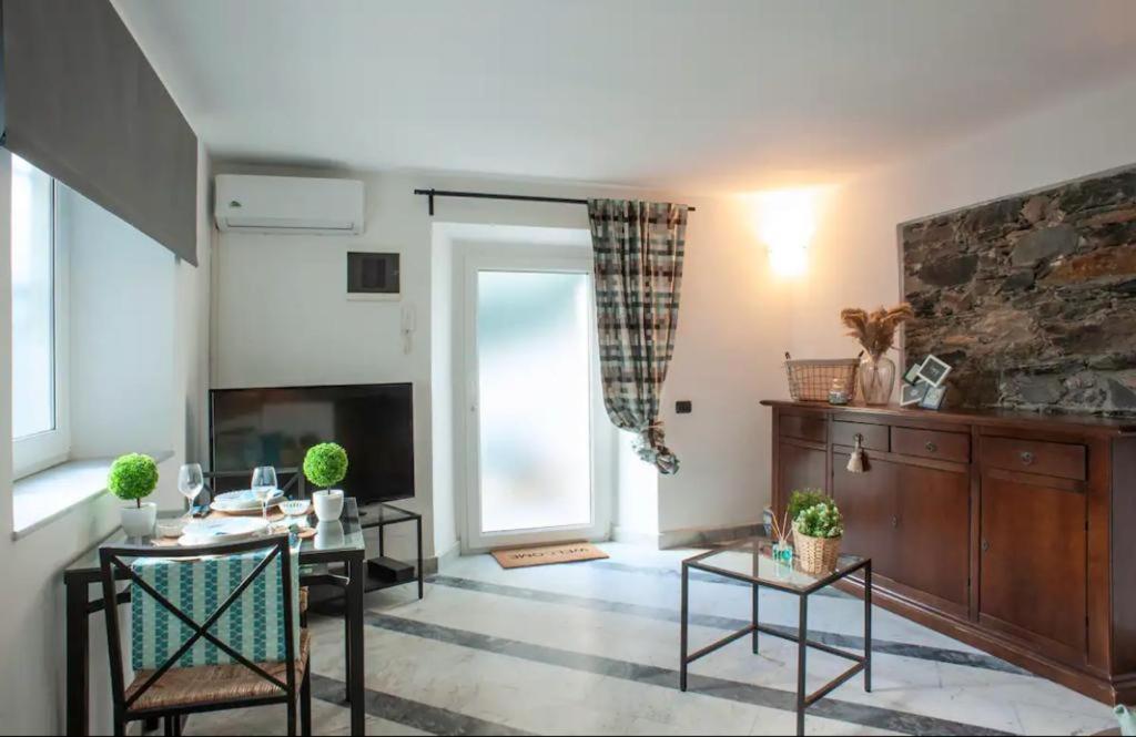 Casa Ale 5 Terre Guest House Con Giardino 斯培西亚 外观 照片